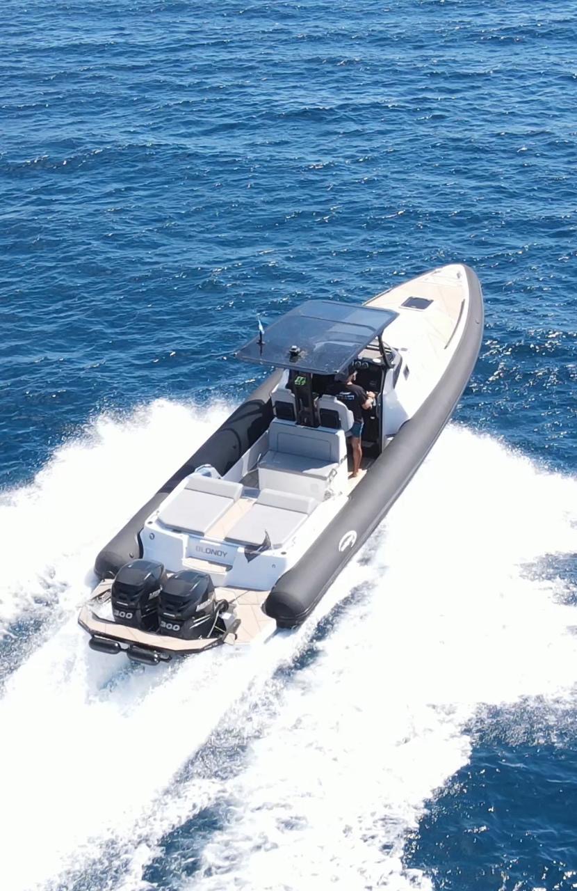Blondy, boat for rent in Athens