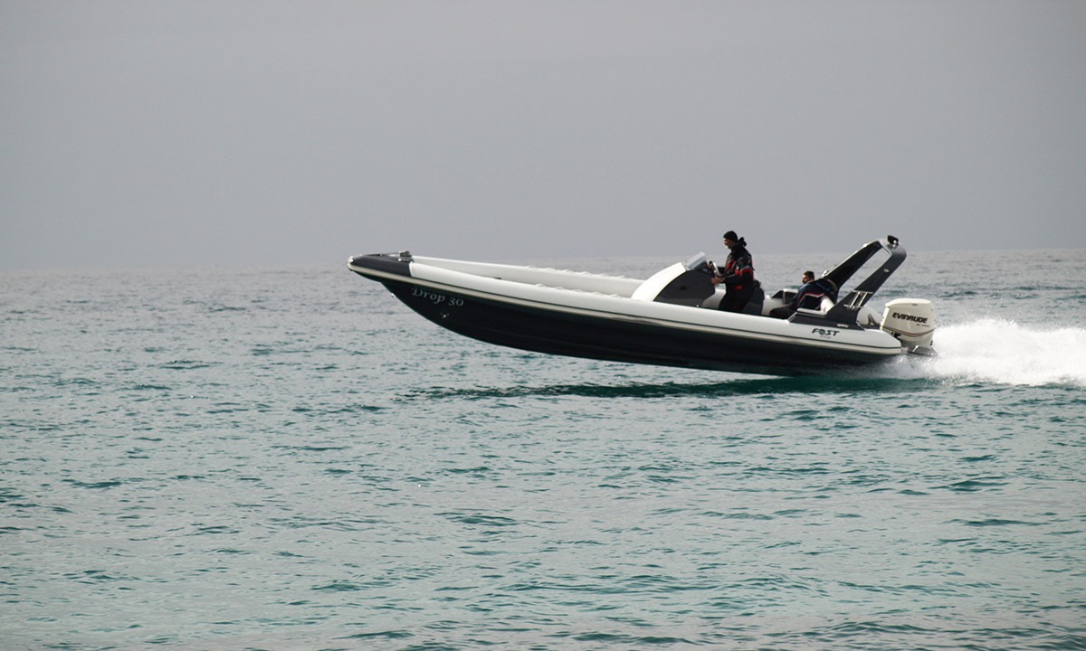 RainDrop 28 - speed and agility, boat for rent in Athens