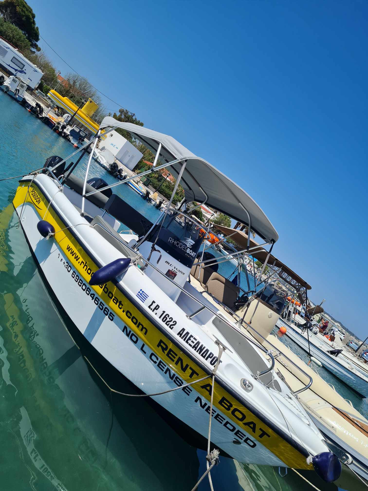 Alexandros, boat for rent in Athens